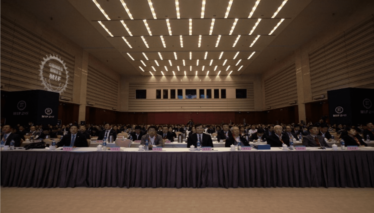 中国制造+互联网下的新模式与新路径