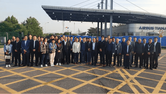 新百胜集团集团向导制造业同仁参访西门子、空客等7家先进制造企业